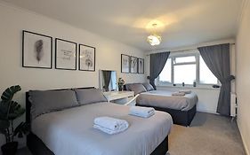 Guest Rooms Near City Centre & Anfield Free Parki